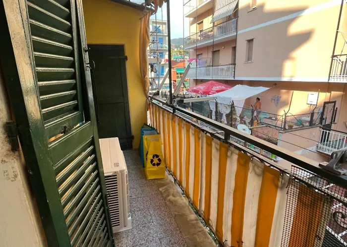 A Slice Of Riviera 아파트 라팔로